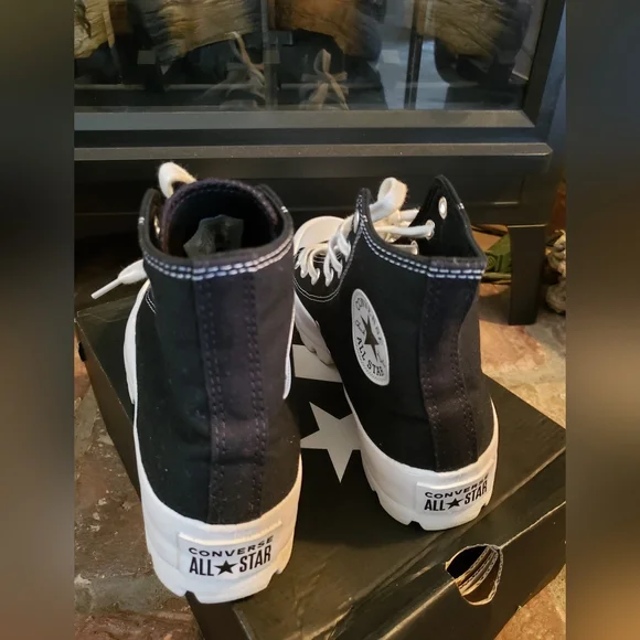 Converse Black and White High-Top Sneakers - Picture 3 of 8